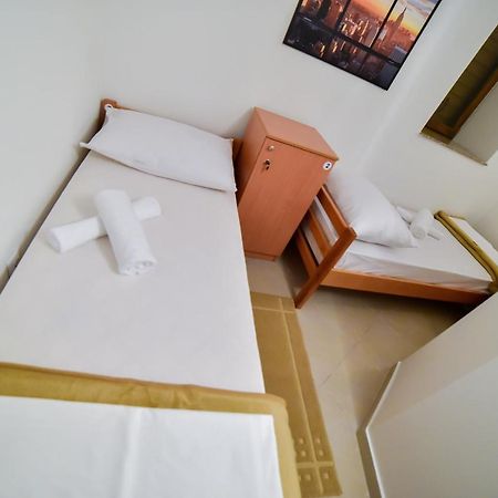 Hostel シニ エクステリア 写真