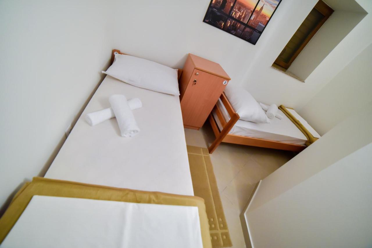 Hostel シニ エクステリア 写真